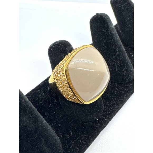 Unbranded Jewelry - Gold Tone Square Dome Ring Tan Stone Pave' Crystal Sides Size 7 Statement Glam